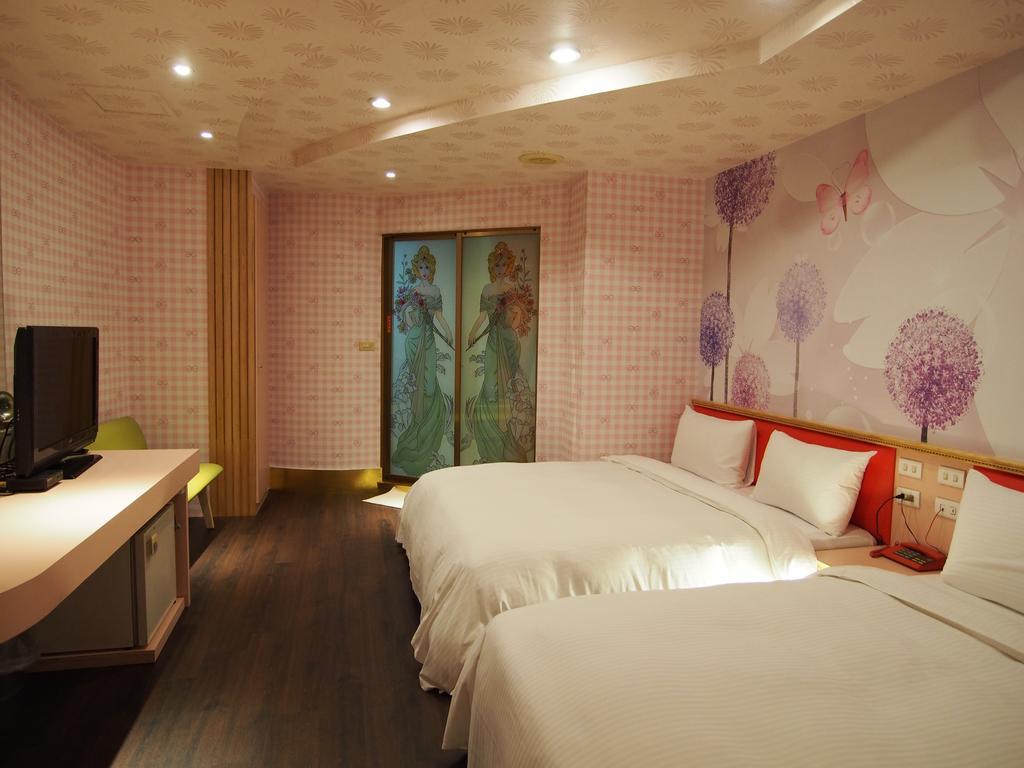 Day Chen Hotel Yilan Dış mekan fotoğraf